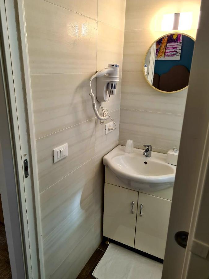Al Primo Piano Bed And Breakfast Foggia Bagian luar foto